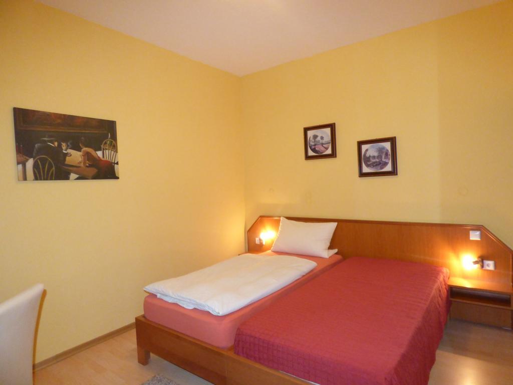 Hotel Diele Detmold Ngoại thất bức ảnh